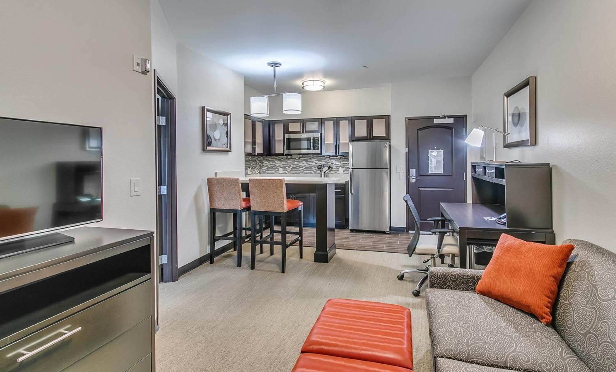 Staybridge Suites Lubbock South By Ihg Экстерьер фото