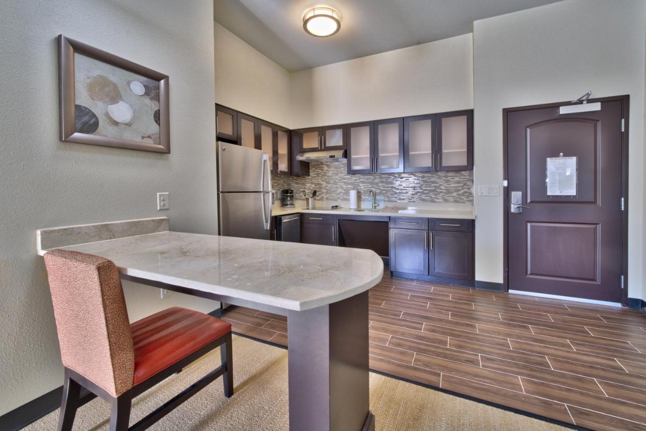 Staybridge Suites Lubbock South By Ihg Экстерьер фото